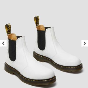 Dr Martens 2976 Slip Resistant Leather Chelsea Boots White Yellow Stitch